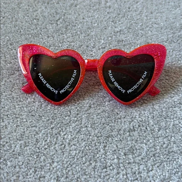 Party Favour Sunglasses Collection - Picture 5 of 6